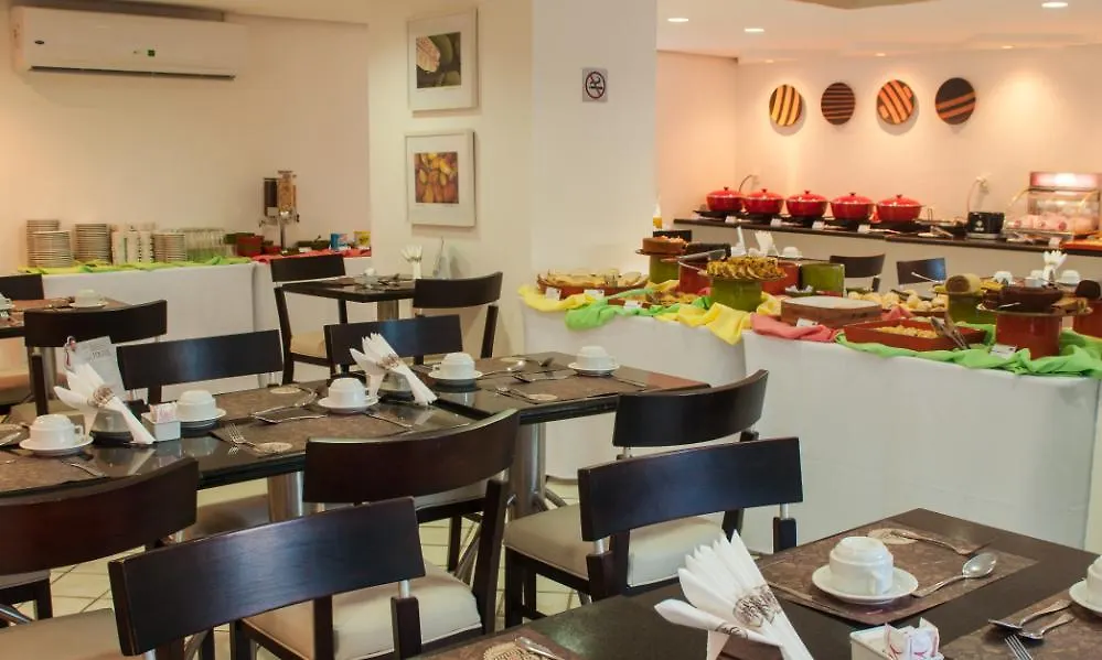 Mercure Recife Navegantes 4*,